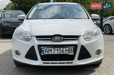Седан Ford Focus 2012 в 