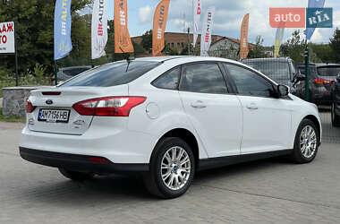 Седан Ford Focus 2012 в 