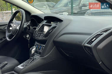 Седан Ford Focus 2012 в 
