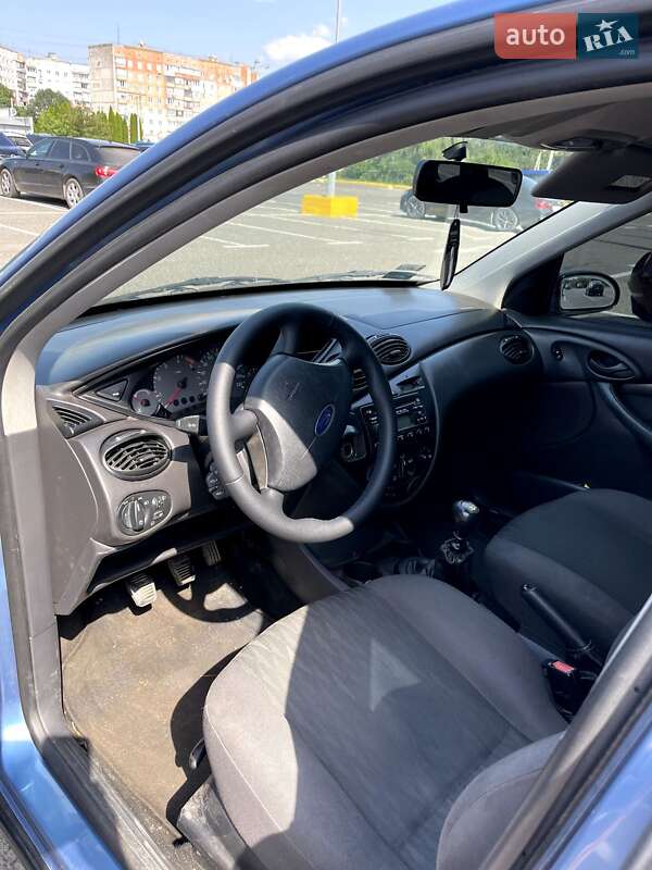 Хэтчбек Ford Focus 2002 в Черновцах фото 5 Хэтчбек Ford Focus 2002 в Черновцах