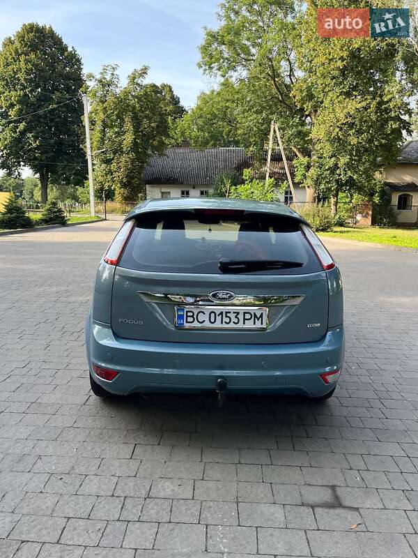 Хетчбек Ford Focus 2008 в Щирце