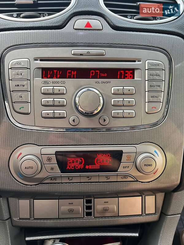 Хетчбек Ford Focus 2008 в Щирце