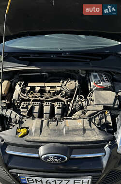 Хэтчбек Ford Focus 2014 в 
