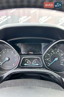 Седан Ford Focus 2015 в 