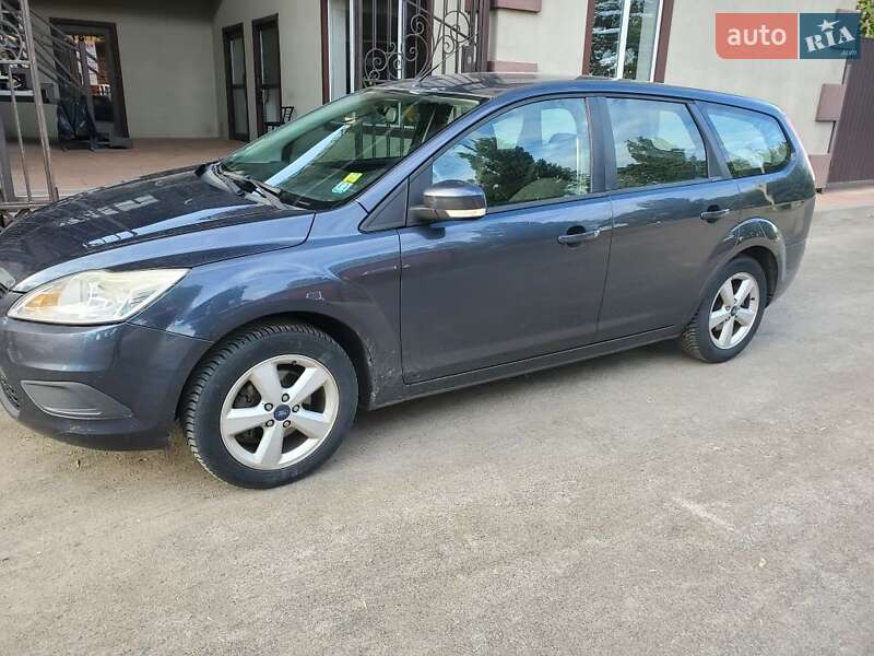 Универсал Ford Focus 2009 в Малине