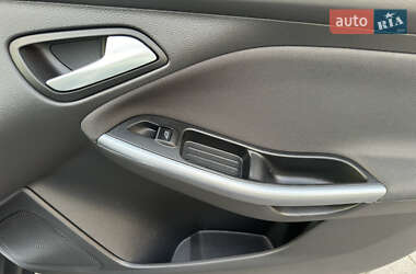 Универсал Ford Focus 2014 в 