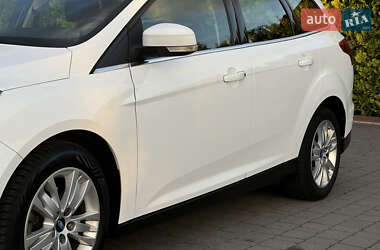 Универсал Ford Focus 2014 в 