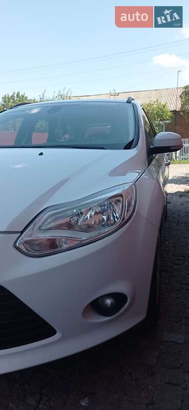 Универсал Ford Focus 2013 в Калиновке фото 7 Универсал Ford Focus 2013 в Калиновке