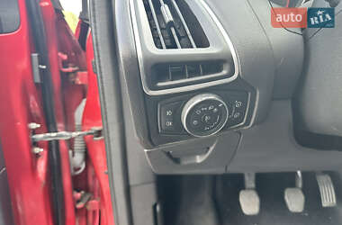 Универсал Ford Focus 2011 в 