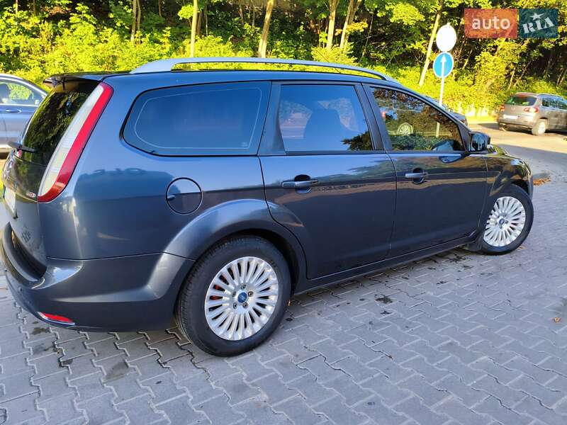 Универсал Ford Focus 2010 в Львове