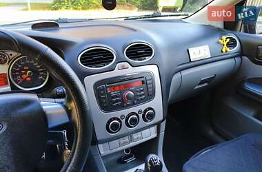 Универсал Ford Focus 2010 в 