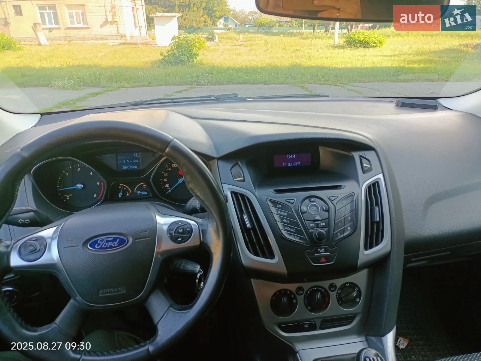 2011 Ford Focus - мініатюра 2