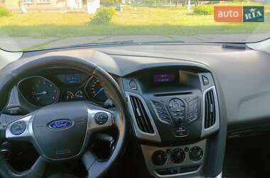 Универсал Ford Focus 2011 в 