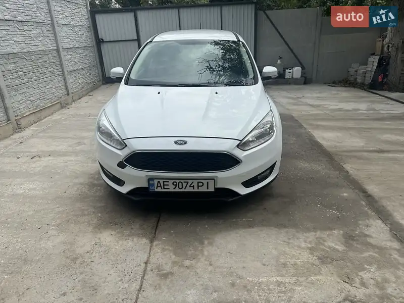 Ford Focus 2015 VIN 1FADP3F27FL215251 фото оголошення 24 з 66