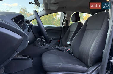 Седан Ford Focus 2016 в 