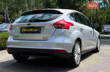 Хэтчбек Ford Focus 2015 в 