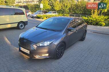 Седан Ford Focus 2016 в 