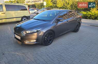 Седан Ford Focus 2016 в 