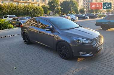 Седан Ford Focus 2016 в 