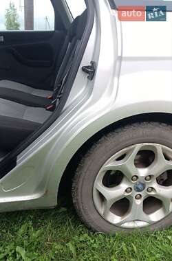 Универсал Ford Focus 2010 в 