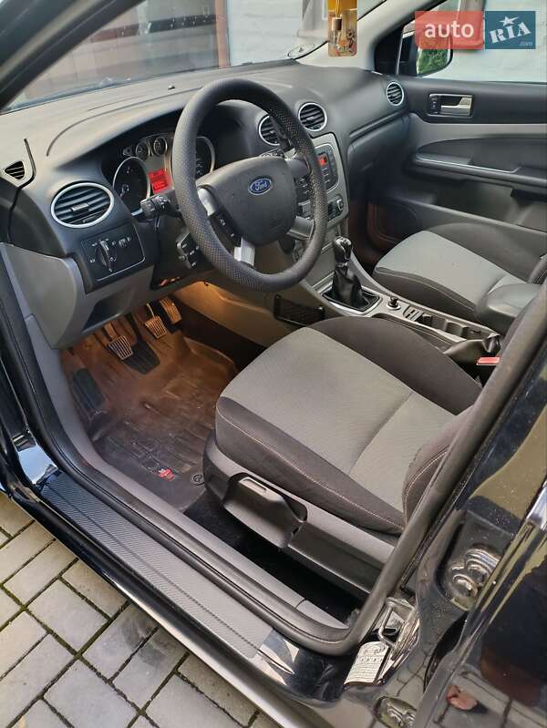 Універсал Ford Focus 2010 в Черкасах