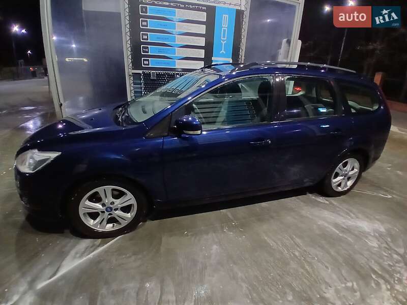 Универсал Ford Focus 2010 в Луцке фото 49 Универсал Ford Focus 2010 в Луцке