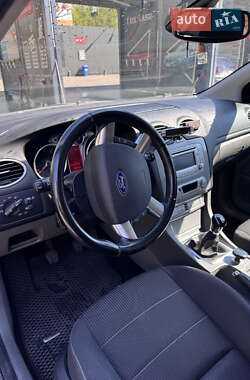 Хэтчбек Ford Focus 2008 в 