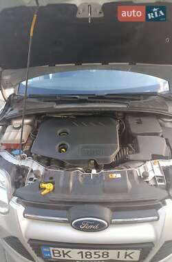 Универсал Ford Focus 2011 в 