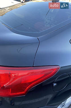 Седан Ford Focus 2015 в 