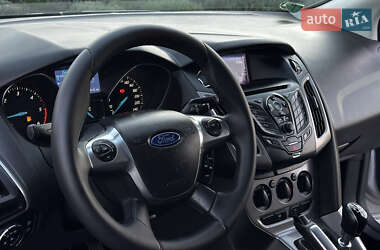 Универсал Ford Focus 2012 в 