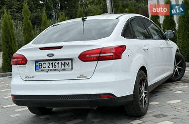 Седан Ford Focus 2016 в 