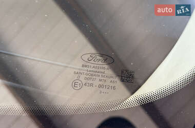 Хэтчбек Ford Focus 2013 в 