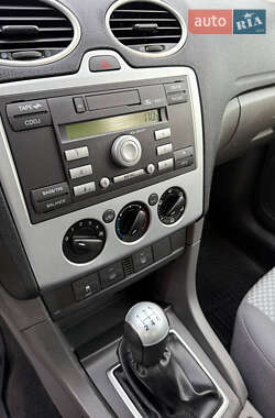 Универсал Ford Focus 2005 в 
