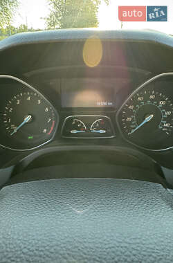 Хэтчбек Ford Focus 2014 в 