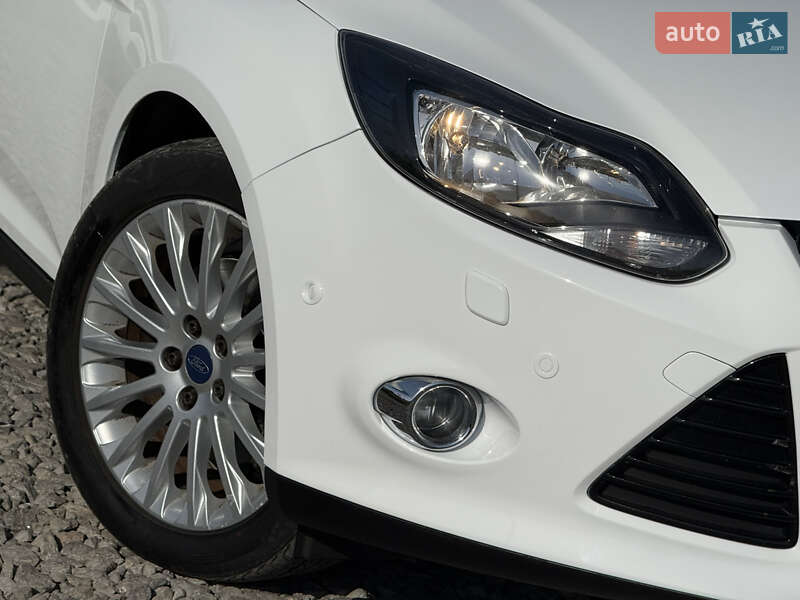 Хетчбек Ford Focus 2011 в Стрию