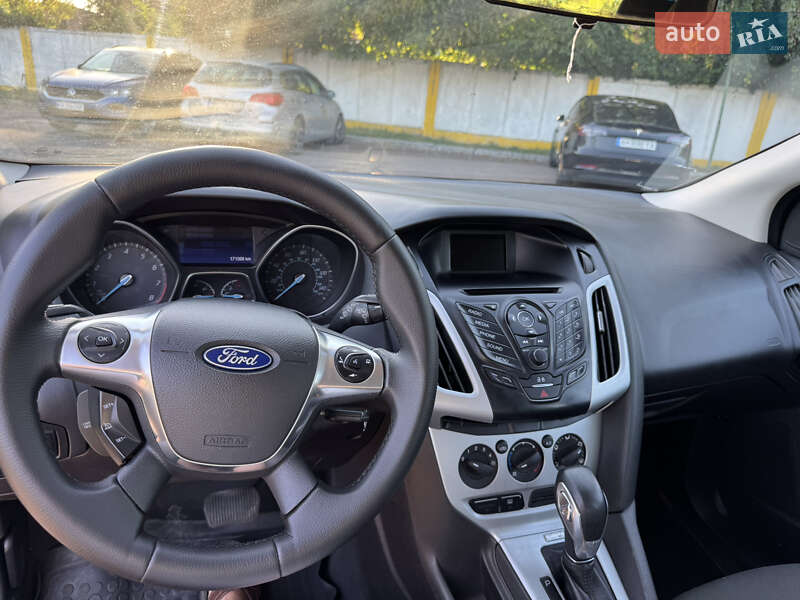Хэтчбек Ford Focus 2014 в Житомире