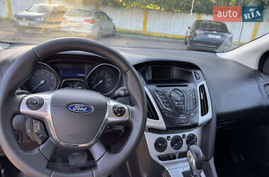 Хэтчбек Ford Focus 2014 в 