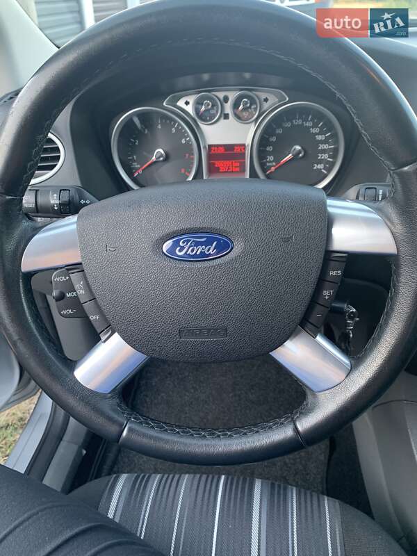 Хэтчбек Ford Focus 2009 в Черкассах фото 7 Хэтчбек Ford Focus 2009 в Черкассах