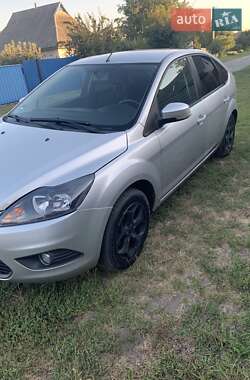 Хэтчбек Ford Focus 2009 в 