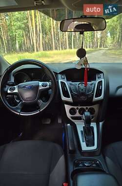 Седан Ford Focus 2014 в Лебедине
