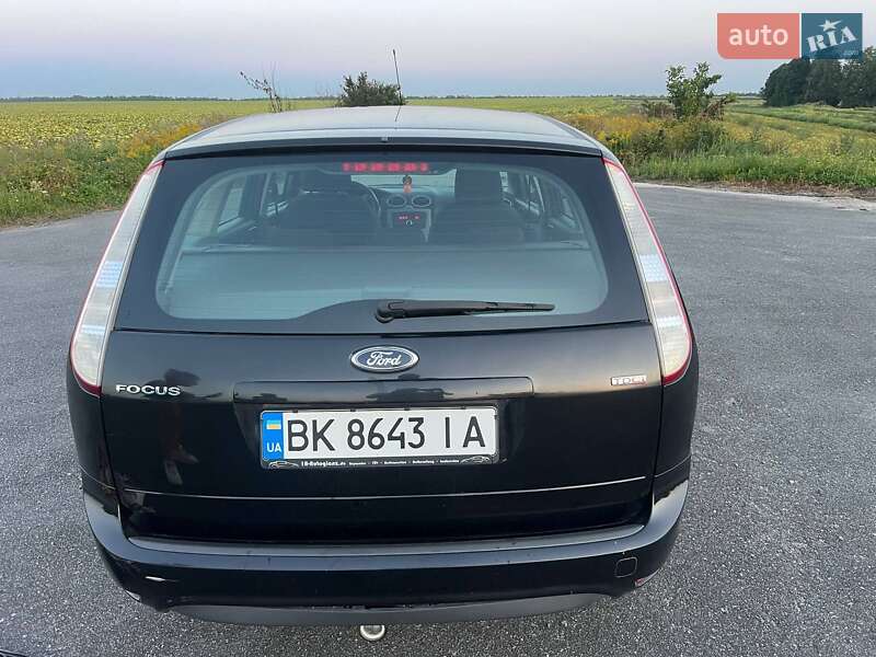 Универсал Ford Focus 2010 в Радивилове