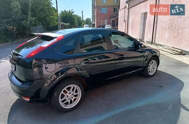 Хэтчбек Ford Focus 2007 в 