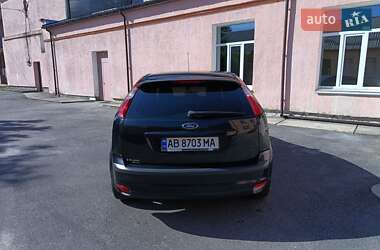 Хэтчбек Ford Focus 2007 в 