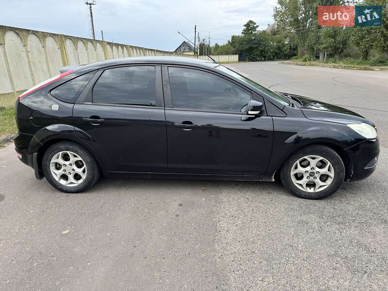 Хетчбек Ford Focus 2008 в Калуші