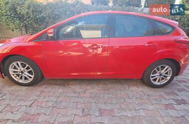 Хэтчбек Ford Focus 2017 в 