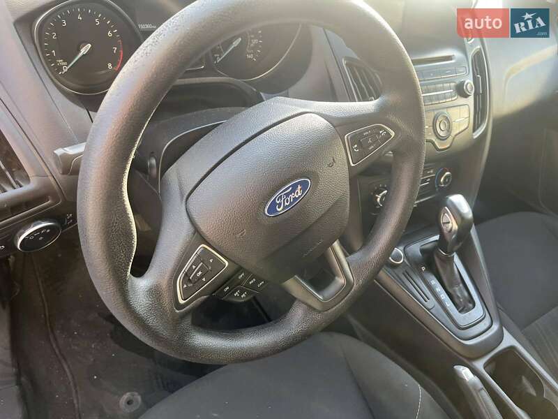 Седан Ford Focus 2015 в Днепре