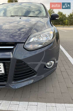 Универсал Ford Focus 2012 в 