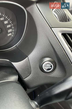 Универсал Ford Focus 2012 в 