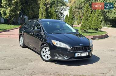 Седан Ford Focus 2015 в 