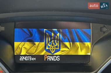 Седан Ford Focus 2015 в 
